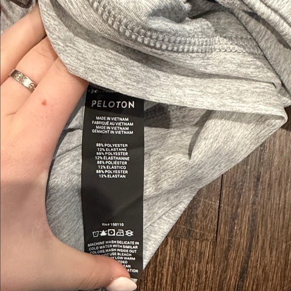 NWT Peloton Dreamblend Crop Full Zip Jacket - Picture 3 of 3